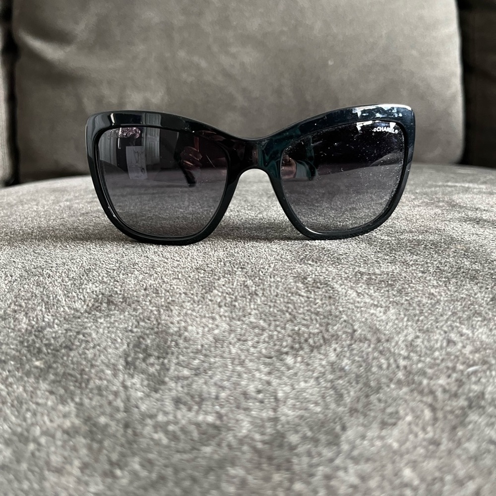 Chanel Sunglasses Limited Edition Bijou 5268 c.501/s6